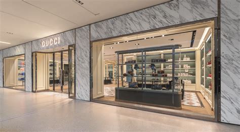 gucci in west edmonton mall|Gucci West Edmonton Mall.